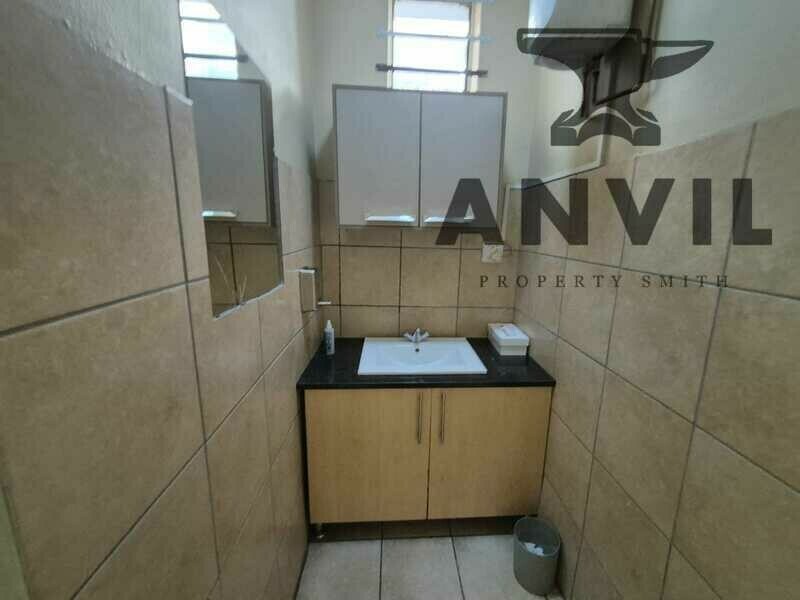 1 Jurie St, Alrode, Alberton - 750m² Ideal for Light Manufacturing / Storage Facility – Alrode property image 4