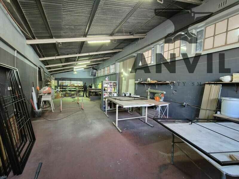 750m² Ideal for Light Manufacturing / Storage Facility – Alrode