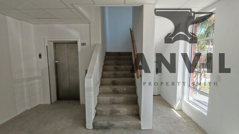 FNB Florida Road - 1st Floor Office property image 5