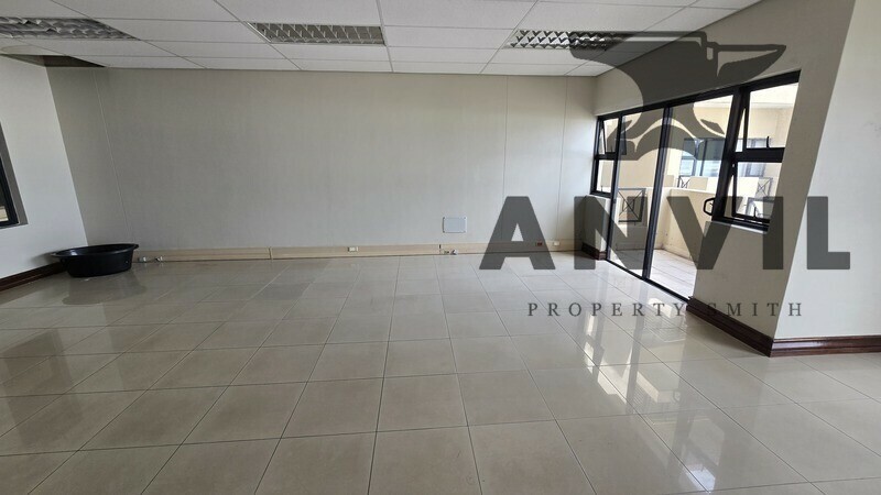 Unit 124, Il Pilazzo, 5 Zenith Drive