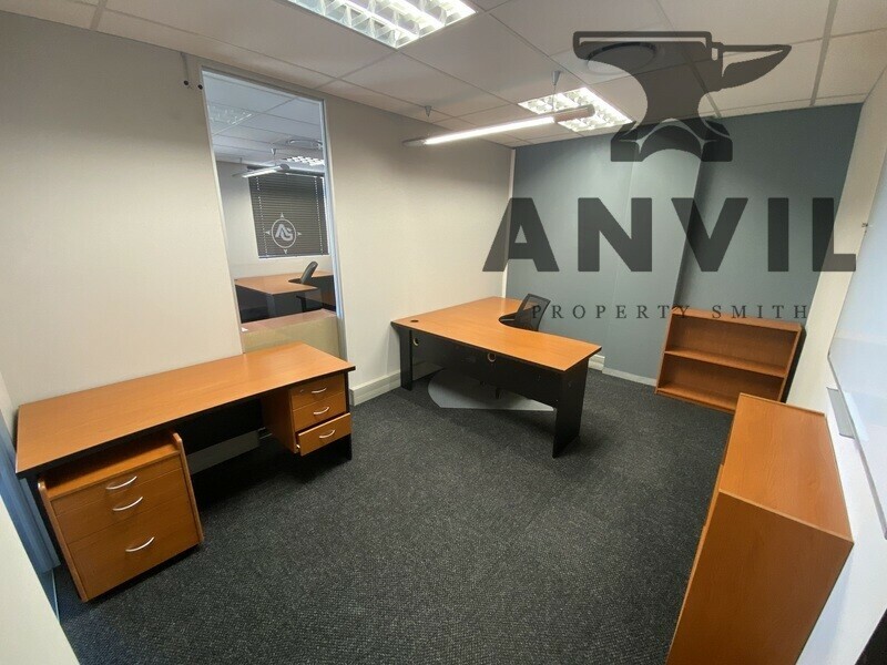 The Cliffs - Office 213 property image 5