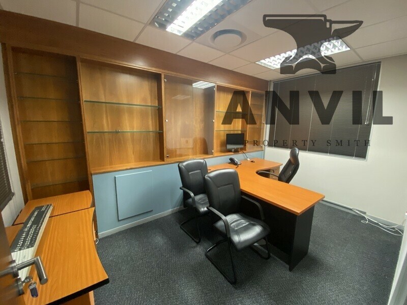 The Cliffs - Office 213 property image 6