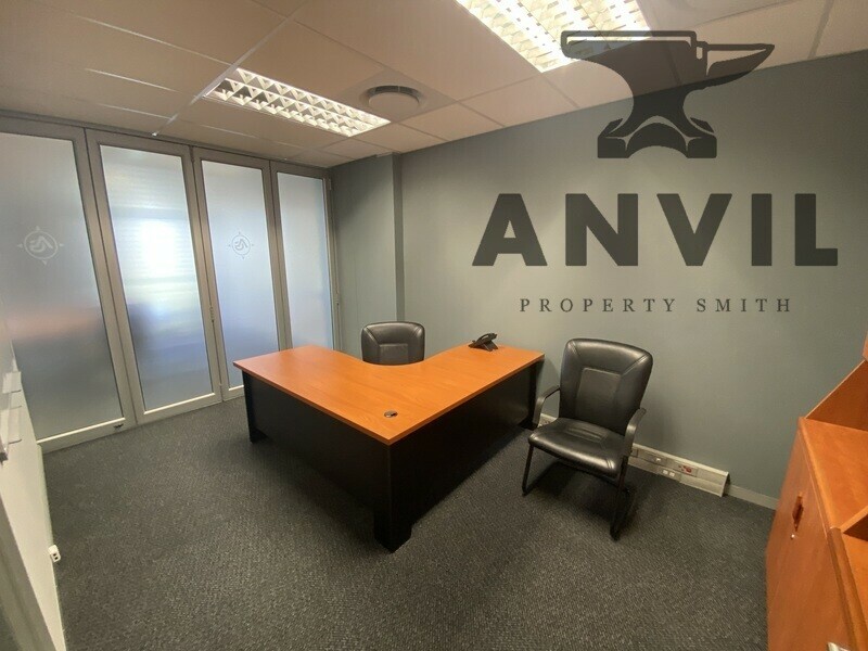 The Cliffs - Office 213 property image 7