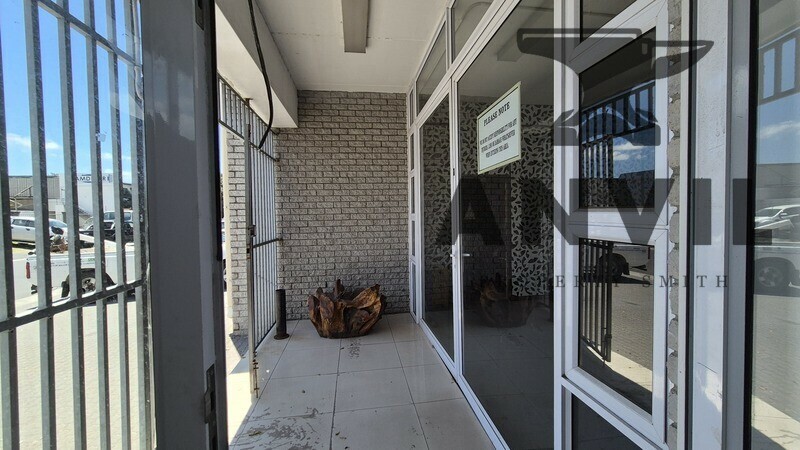 10 Lily Road - 220sqm property image 12