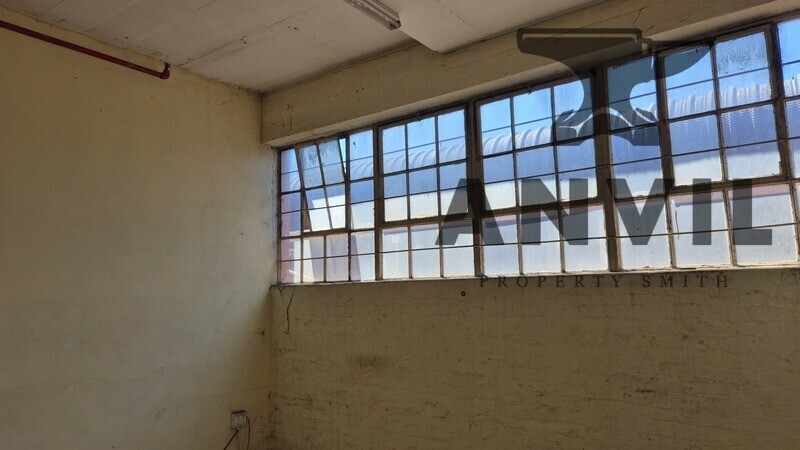 77 Voortrekker Street - First Floor Unit property image 9