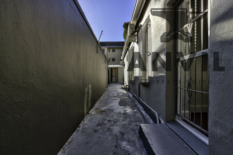 5 Duke Road, Rondebosch - Whole Building 5 Duke Road property image 26