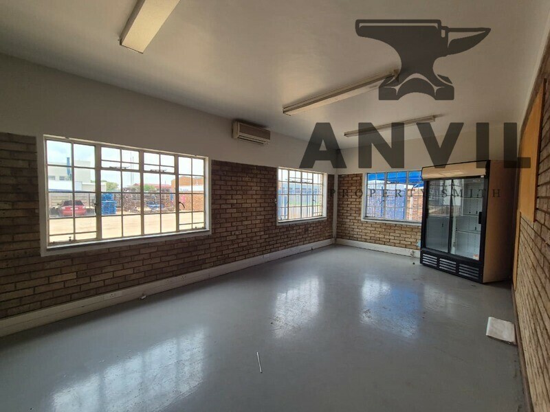 15 - 17 Basalt St, Alrode, Alberton - 730m² Versatile Industrial Facility with Mezzanine & High Power Supply – Alrode property image 15