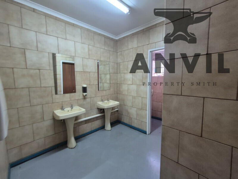 15 - 17 Basalt St, Alrode, Alberton - 730m² Versatile Industrial Facility with Mezzanine & High Power Supply – Alrode property image 21