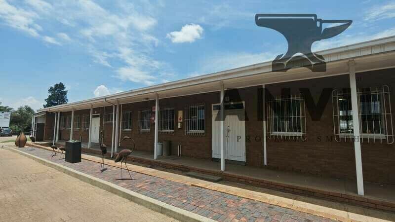 162 range view road - unit 2 property image 12