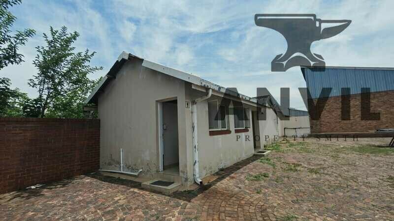 162 range view road - uinit 16b property image 28