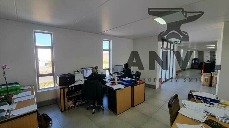 6 Aspen Street - 759 m² Warehouse To Let property image 18