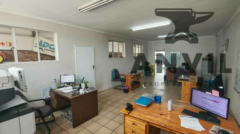 162 range view road - unit 17 property image 8