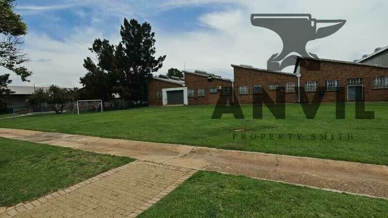 162 range view road - unit 26 property image 4