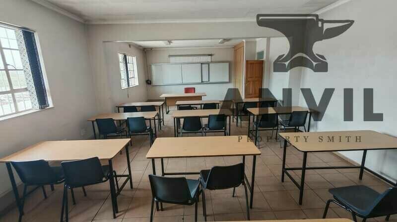 162 range view road - unit 26 property image 5