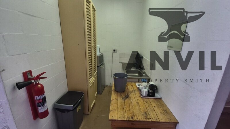 Freeway Park Industrial, Cape Town - Unit 42 property image 10