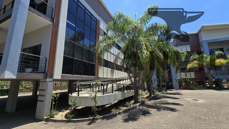 Fairways Piazza - Units 8, 9 and 10 property image 29