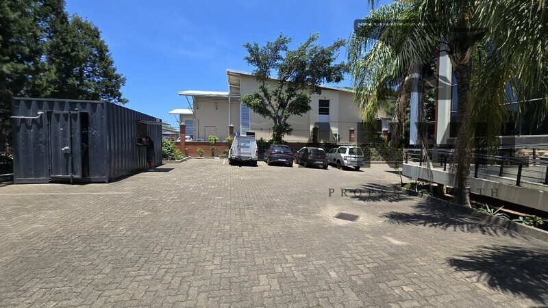 Fairways Piazza - Units 8, 9 and 10 property image 30