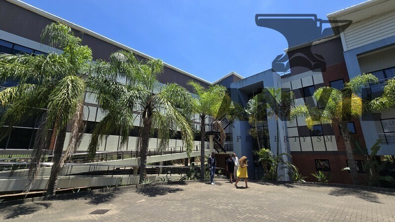 Fairways Piazza - Units 8, 9 and 10 property image 26