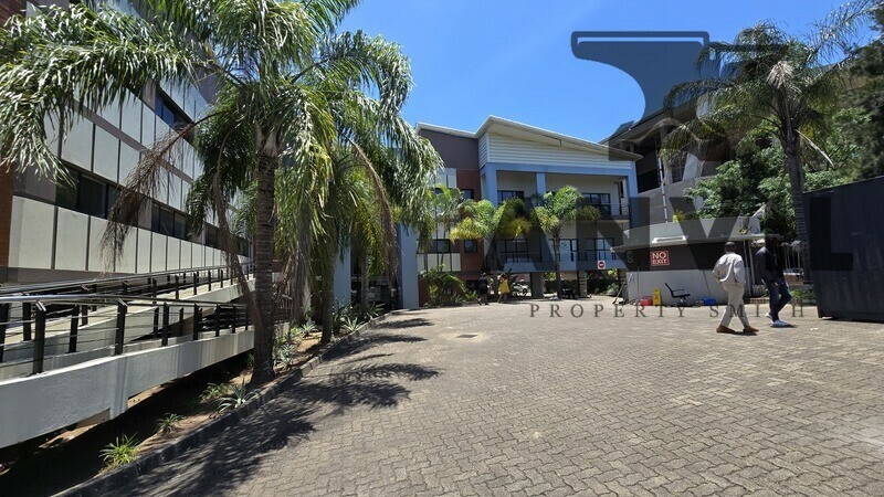 Fairways Piazza - Units 8, 9 and 10 property image 28