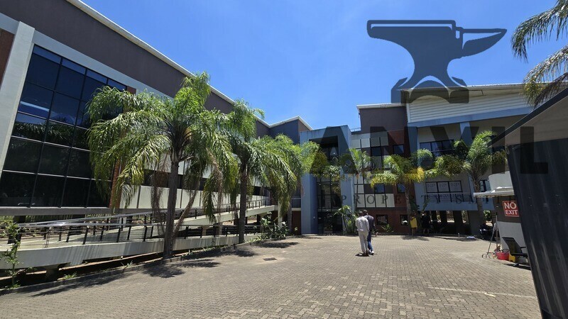 Fairways Piazza - Units 8, 9 and 10 property image 27