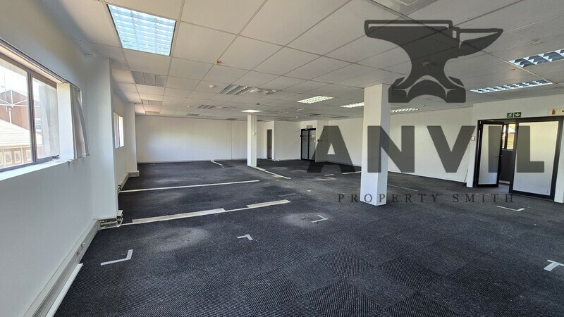 Fairways Piazza - Combined Units 6 & 7 property image 6