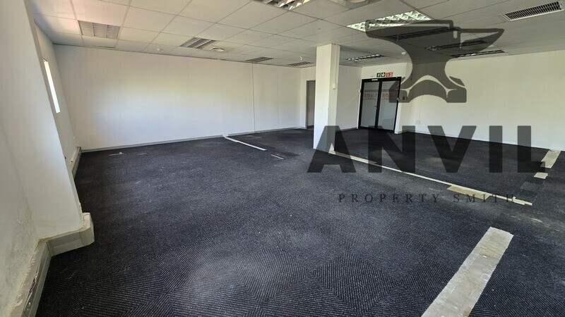 Fairways Piazza - Combined Units 6 & 7 property image 11