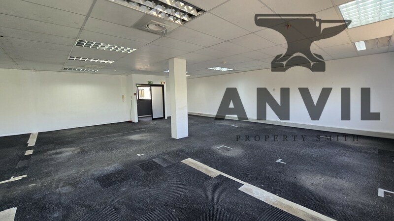 Fairways Piazza - Combined Units 6 & 7 property image 9