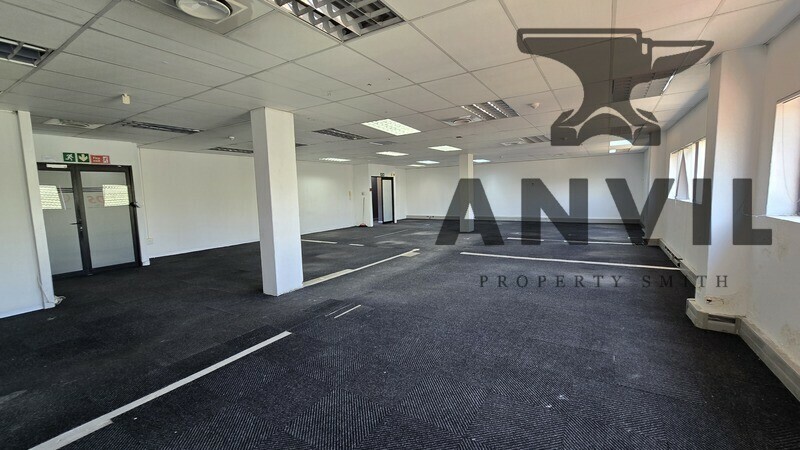 Fairways Piazza - Combined Units 6 & 7 property image 13