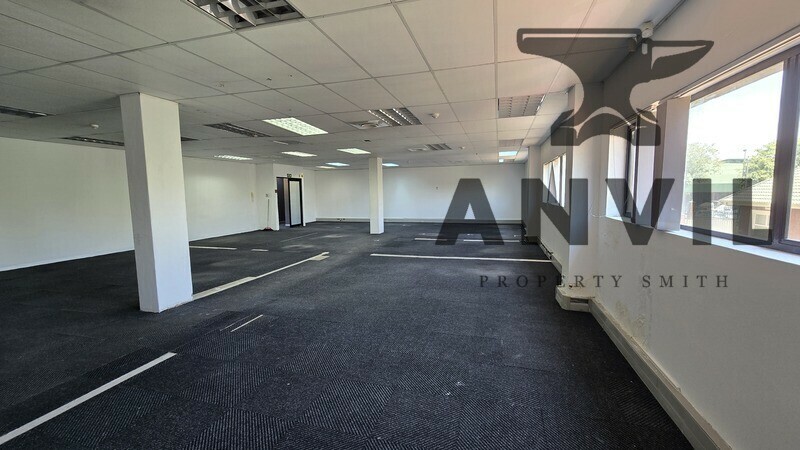 Fairways Piazza - Combined Units 6 & 7 property image 14