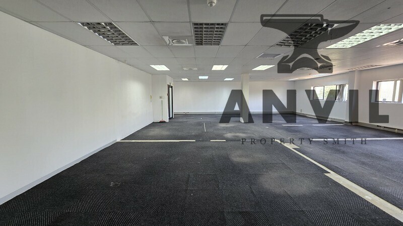 Fairways Piazza - Combined Units 6 & 7 property image 18