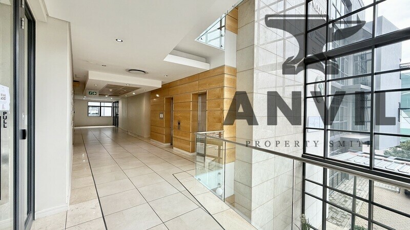 Corobay Corner Block B, Menlyn, Pretoria - Block B - FF Unit A property image 3