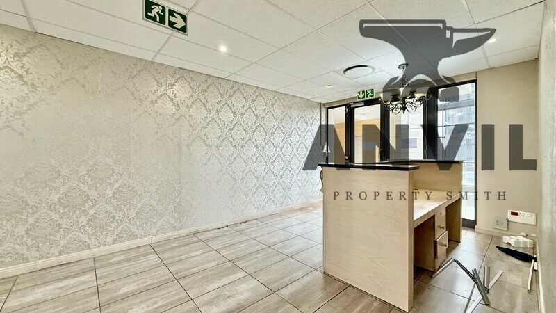 Corobay Corner Block B, Menlyn, Pretoria - Block B - FF Unit A property image 7
