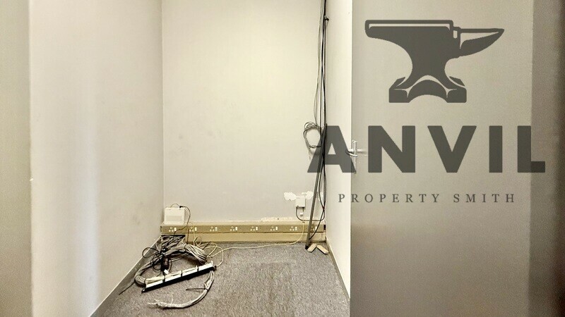 Boardwalk Office Park, Faerie Glen, Pretoria - 01/10 - FF property image 23