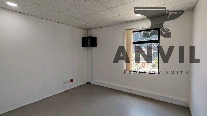 72 Brand Road - Office 101 property image 9