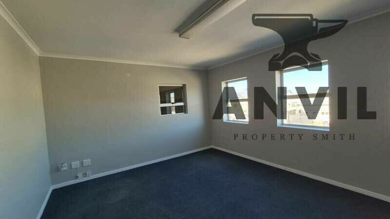 Julian Way - Unit 5 property image 5