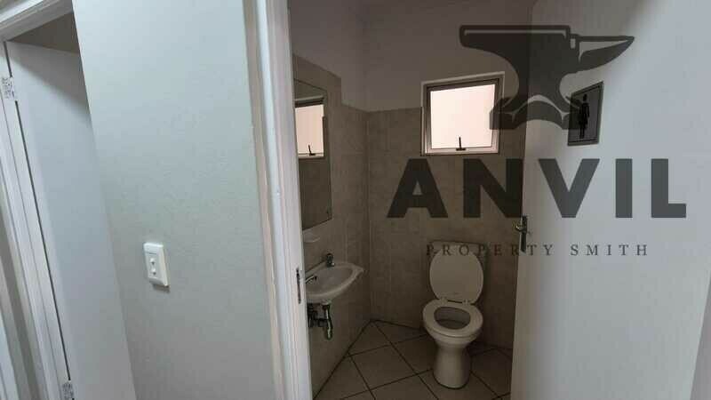 Julian Way - Unit 5 property image 18