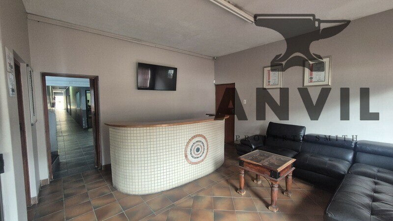 84 Columbine Place - Entire Site property image 2