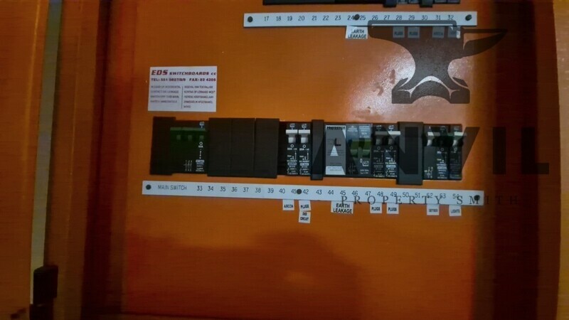 16 Flamingo Cres - Hall 1-8 property image 39