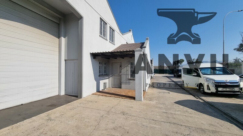 Ruco Business Park, Airport Industria 1 - Unit 11 property image 15