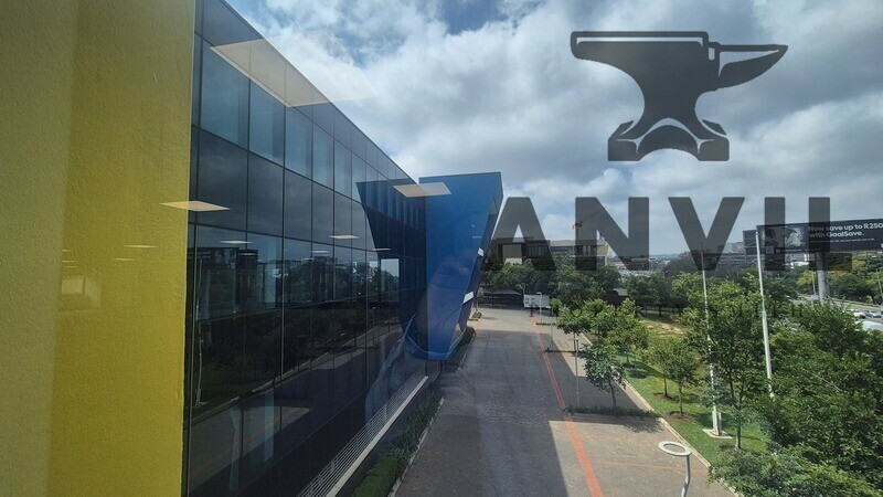 Entire Building Available to Let