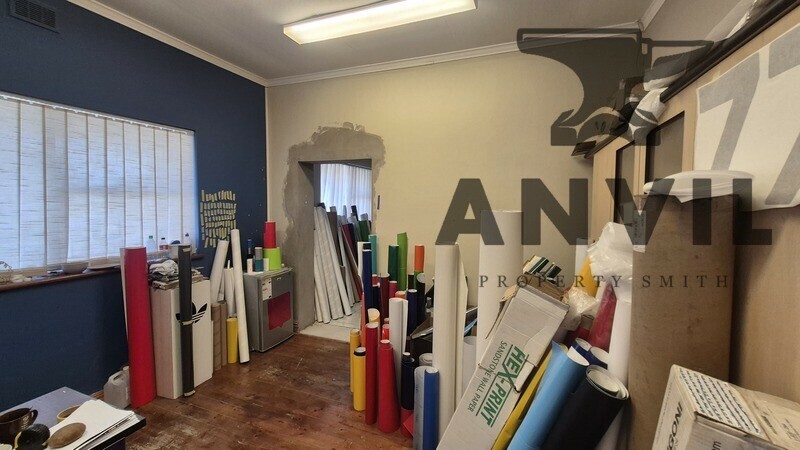 42 Worraker Street, Newton Park, Port Elizabeth - Combined Office and warehouse section property image 11