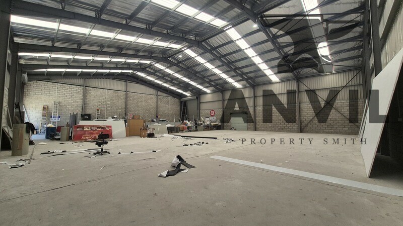 42 Worraker Street, Newton Park, Port Elizabeth - Warehouse section  property image 2