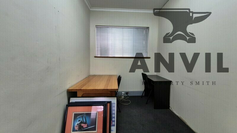 140 Paterson Rd - Standalone workshop/warehous property image 11