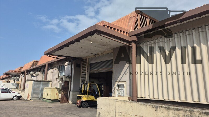 Explore industrial property to let in Prospecton, Durban South. Ideal for logistics, manufacturing, and port-linked operations. Roller-shutter-warehouse-logistics-2355-m2-photo-p.jpg