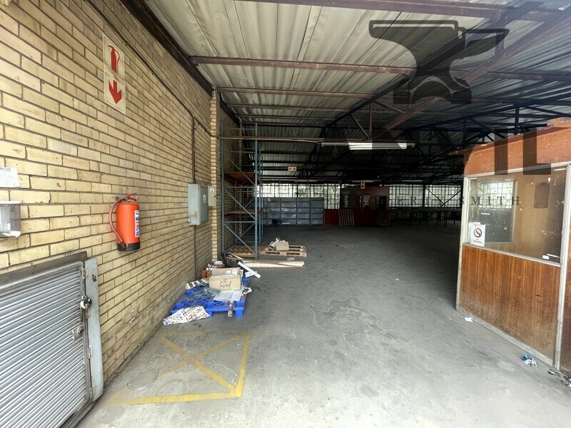 77 & 78 Plane Road - Stand 7  property image 9