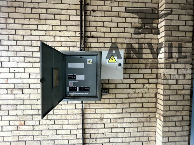 77 & 78 Plane Road - Stand 7  property image 20