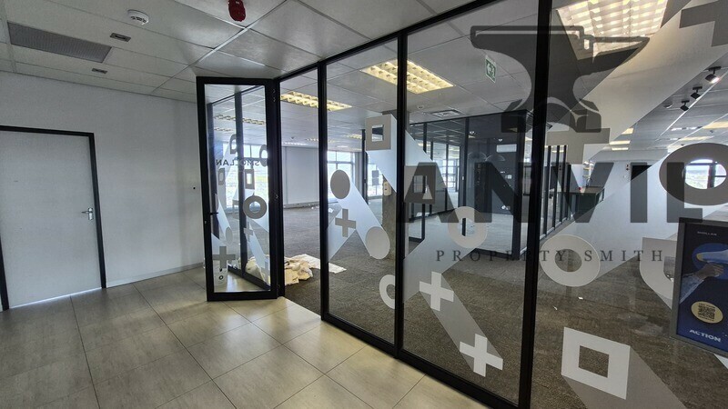 Execu Business Centre, 38 Newton Street - 370sqm 4th Floor  property image 2