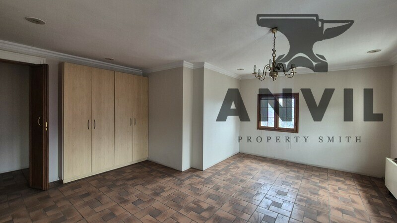 2 Sherborne Road, Parktown - 1st Floor property image 6