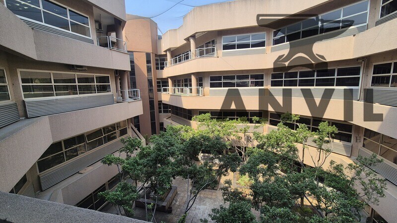 8 Hillside Road, Parktown - Ground floor property image 29