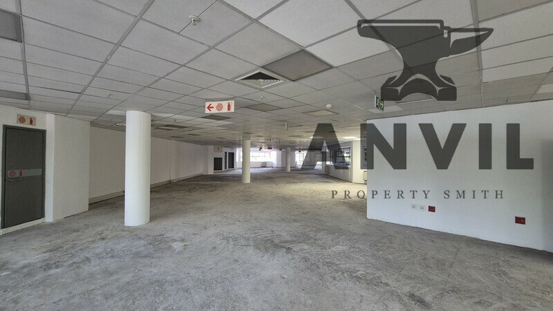 8 Hillside Road, Parktown - Ground floor property image 15
